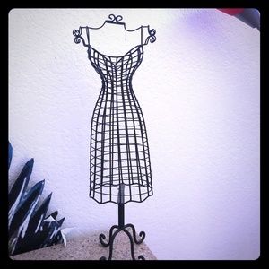 Sold: New jewellery holder